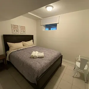  Homestay Yorkmills And Bayview !d Cozy & Stylish Private Bdr With Shared Bathroom Canada